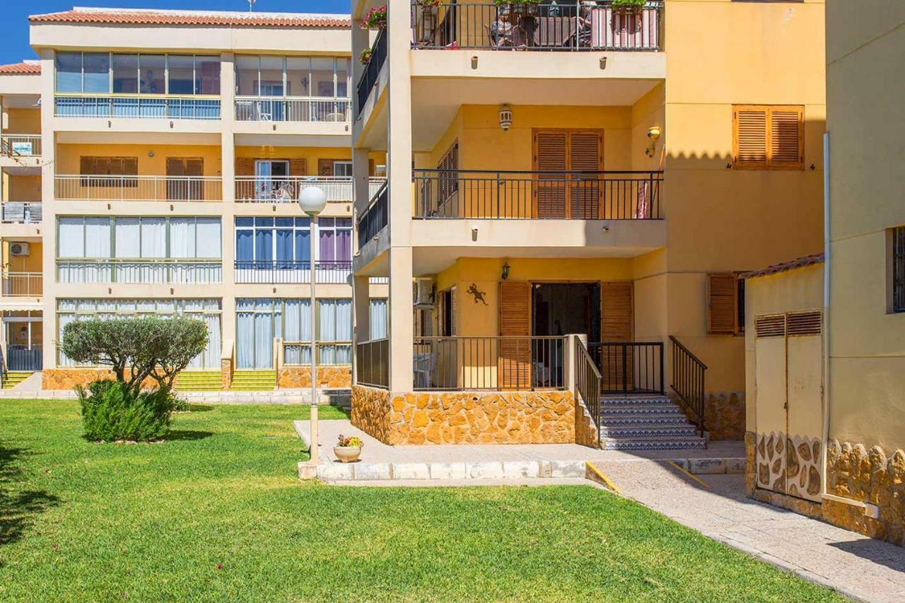Ch Vista Alegre Rocio Del Mar Apartman Torrevieja Kültér fotó