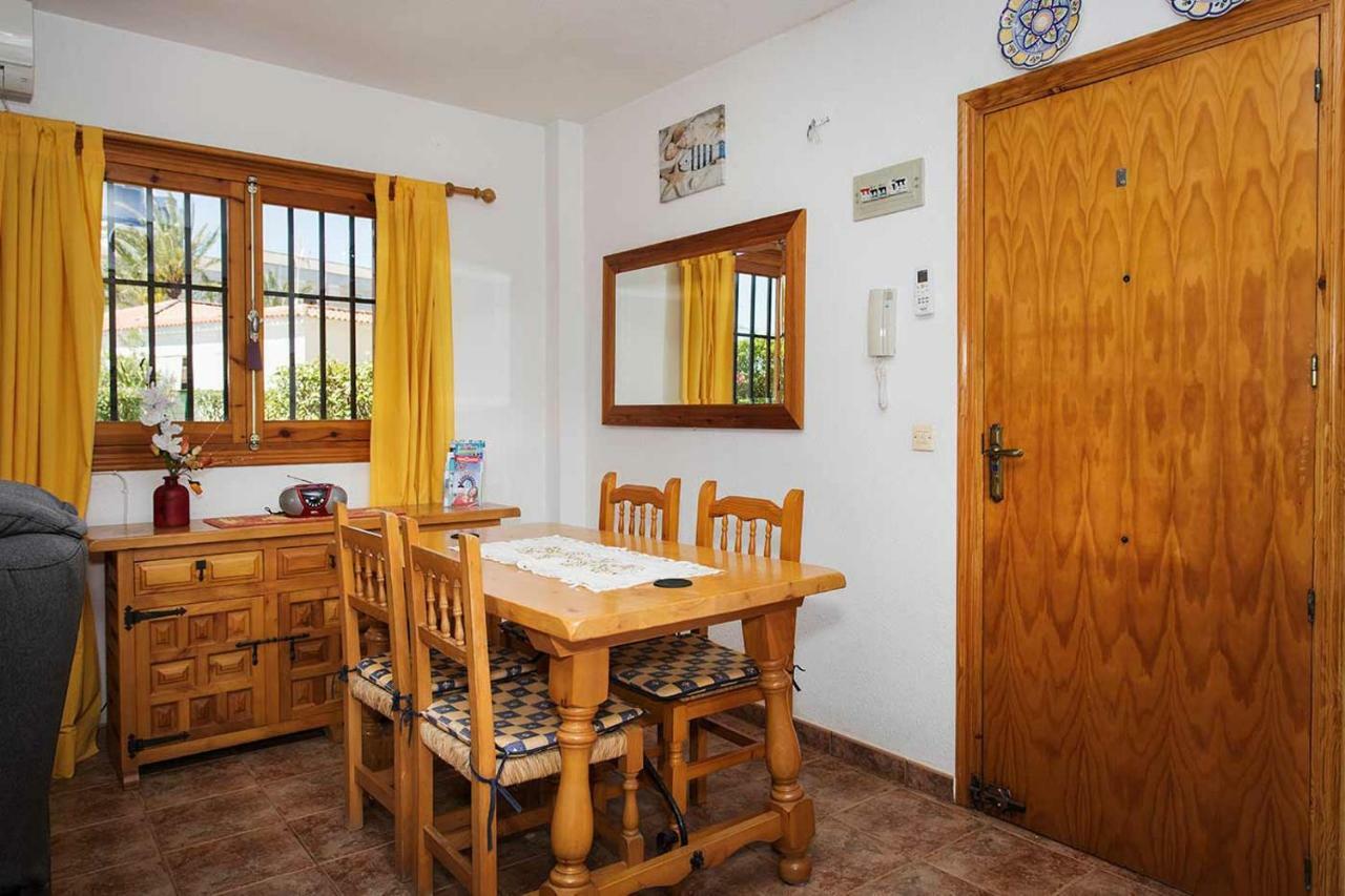 Ch Vista Alegre Rocio Del Mar Apartman Torrevieja Kültér fotó