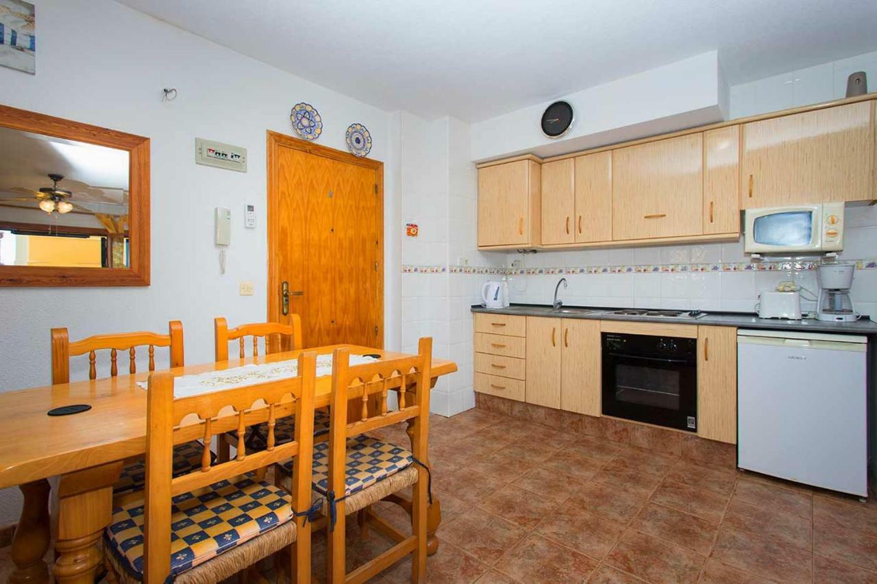 Ch Vista Alegre Rocio Del Mar Apartman Torrevieja Kültér fotó